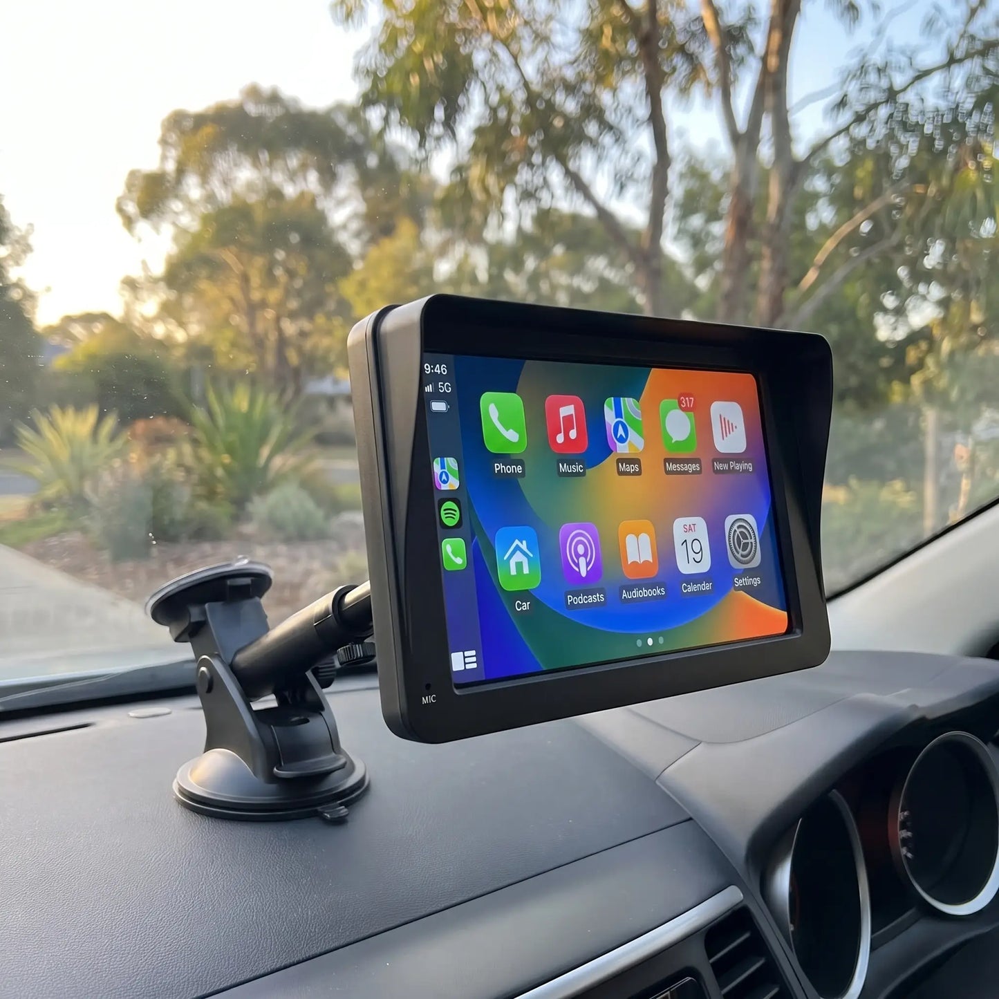 BetterGardens™ 7" HD Touch Screen CarPlay + Reversing Camera